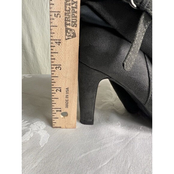 Coach & Four Womens GraySuede Mid-Calf Boots Size 6 With Hexagonal Buckle Detai - Picture 13 of 13
